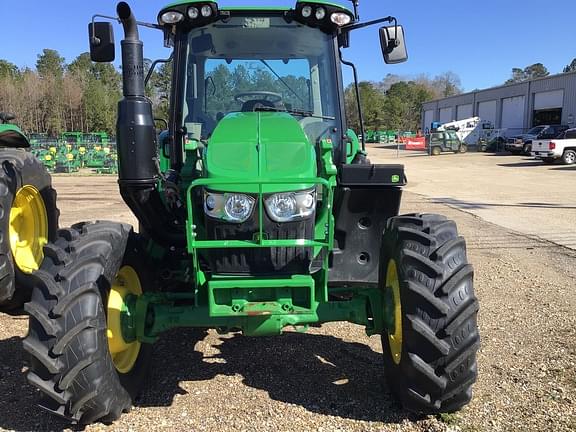 Image of John Deere 6120M equipment image 3