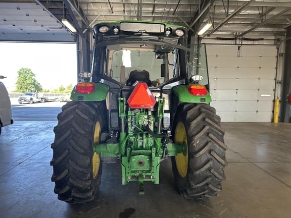 Image of John Deere 6120M equipment image 3