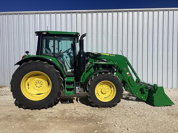 Image of John Deere 6120M equipment image 4