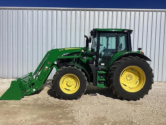 Image of John Deere 6120M equipment image 1