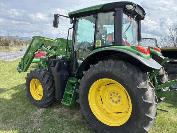 Image of John Deere 6120M equipment image 3