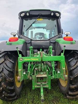 Image of John Deere 6120M equipment image 2
