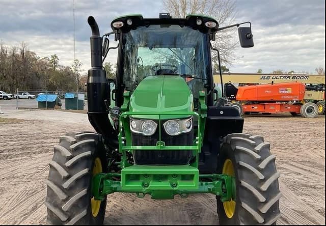 Image of John Deere 6120M equipment image 1