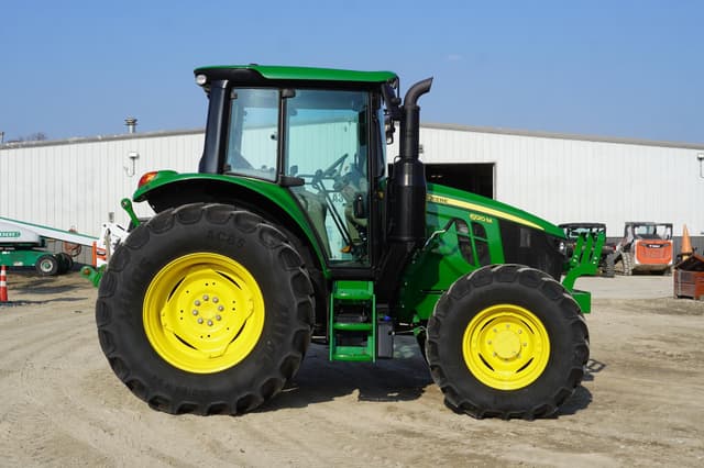 Image of John Deere 6120M equipment image 3