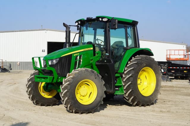 Image of John Deere 6120M equipment image 2
