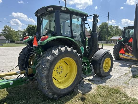 Image of John Deere 6120M equipment image 4