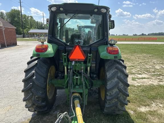 Image of John Deere 6120M equipment image 3