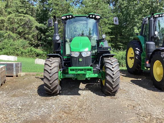 Image of John Deere 6120M equipment image 2
