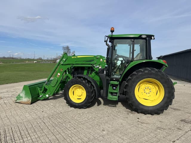 Image of John Deere 6120M equipment image 2