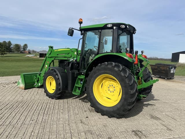 Image of John Deere 6120M equipment image 3