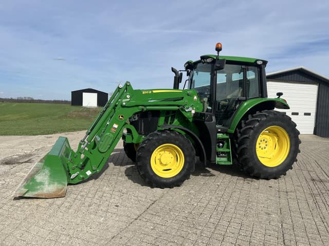 Image of John Deere 6120M equipment image 1