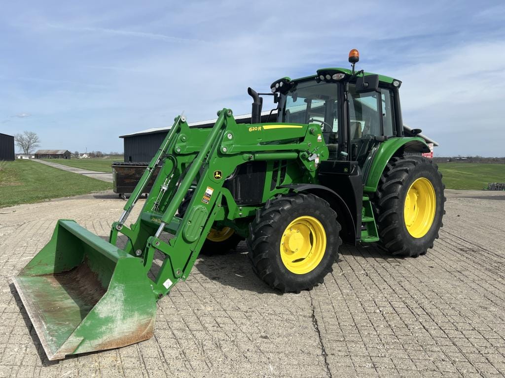 John Deere 6120M Equipment Image0