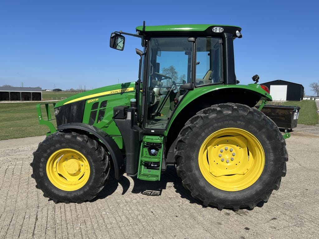 John Deere 6120M Equipment Image0
