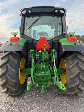 Image of John Deere 6120M equipment image 4