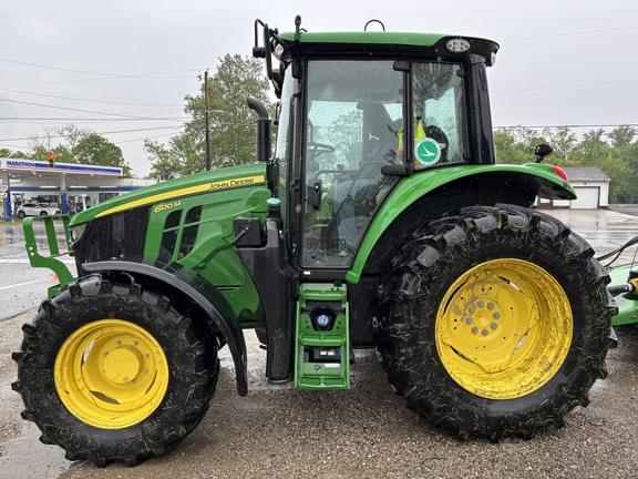 Image of John Deere 6120M equipment image 1