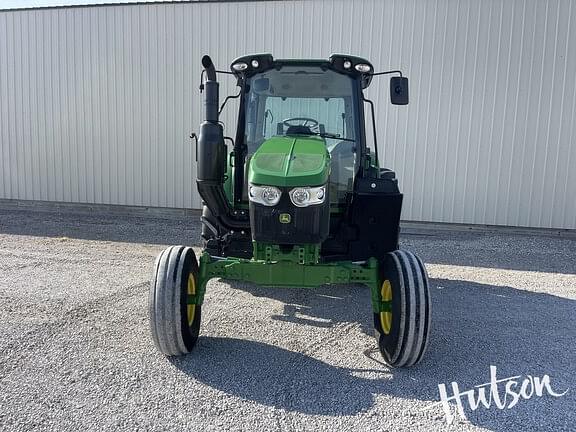 Image of John Deere 6120M equipment image 1