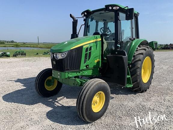 Image of John Deere 6120M equipment image 2