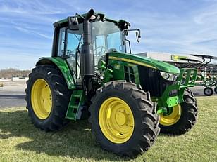 Main image John Deere 6120M 4