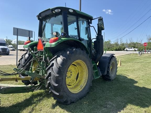 Image of John Deere 6120M equipment image 4