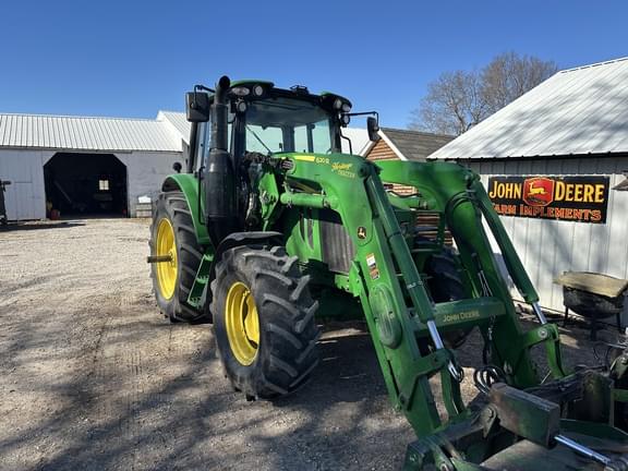 Image of John Deere 6120M equipment image 1