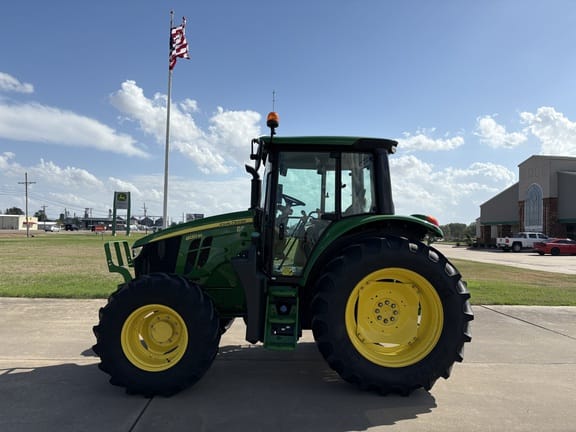 Main image John Deere 6120M