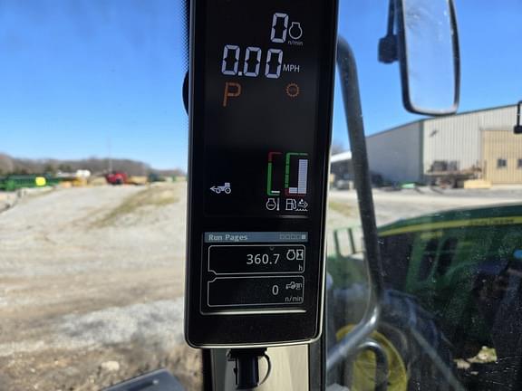 Image of John Deere 6120M equipment image 2
