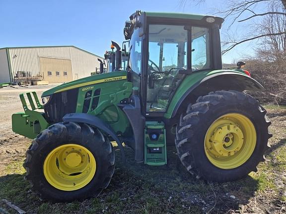 Image of John Deere 6120M equipment image 1