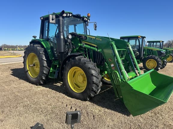 Image of John Deere 6120M equipment image 1