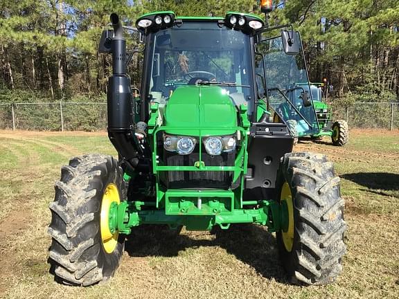 Image of John Deere 6120M equipment image 2