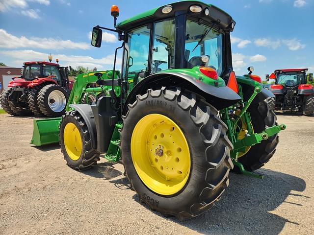Image of John Deere 6120M equipment image 3