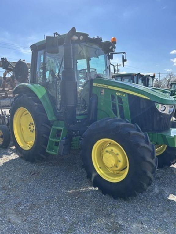Image of John Deere 6120M equipment image 1