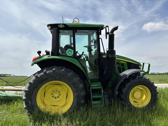 Image of John Deere 6120M equipment image 4