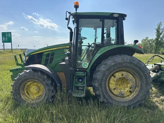 Image of John Deere 6120M equipment image 1