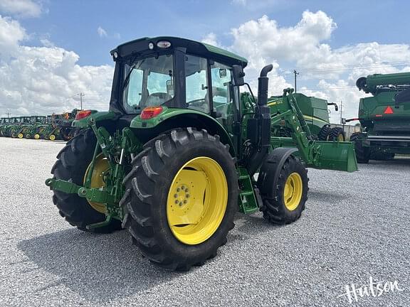 Image of John Deere 6120M equipment image 4