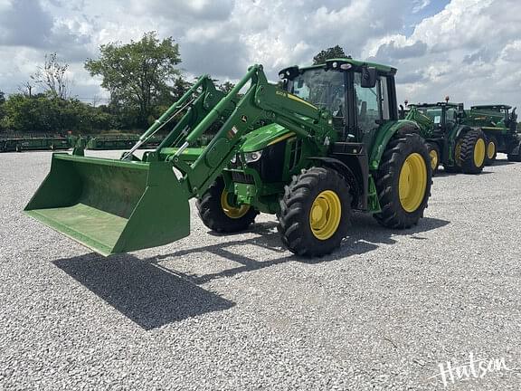 Image of John Deere 6120M equipment image 2