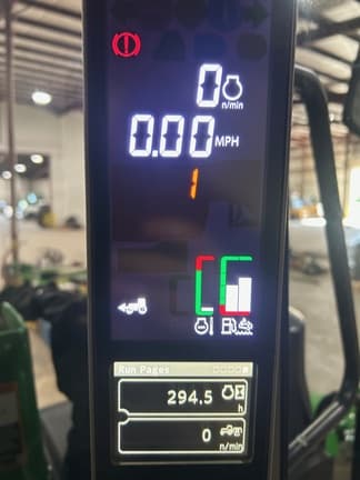 Image of John Deere 6120M equipment image 4