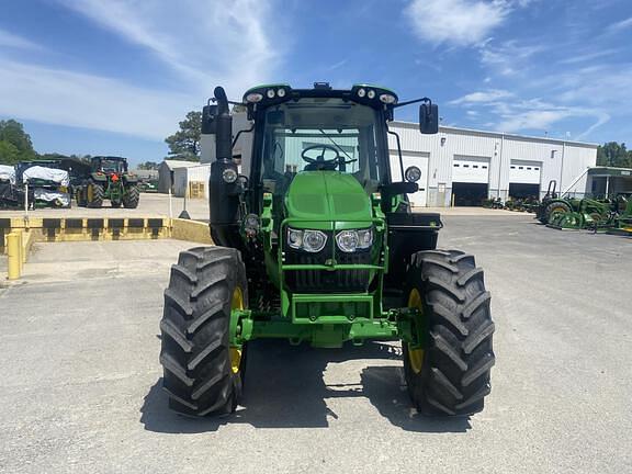 Image of John Deere 6120M equipment image 4
