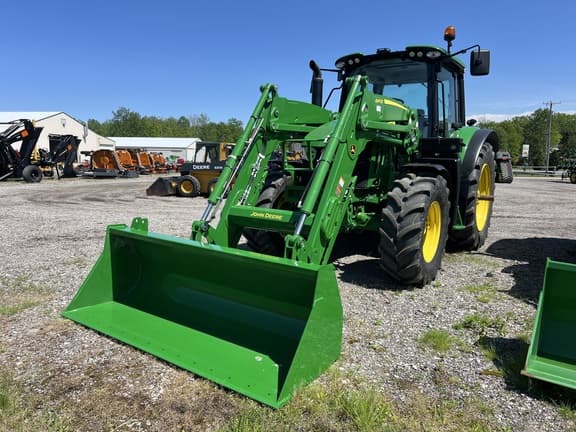 Image of John Deere 6120M equipment image 1