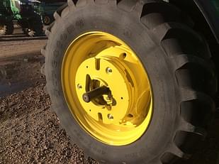 Main image John Deere 6120M 19