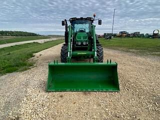 Image of John Deere 6120M equipment image 1