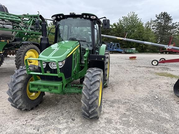 Image of John Deere 6120M equipment image 1
