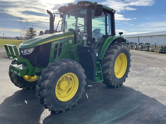 Image of John Deere 6120M equipment image 1