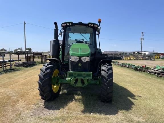 Image of John Deere 6120M equipment image 2