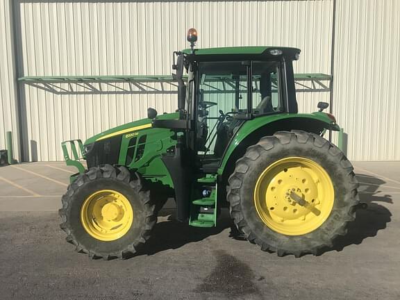 Image of John Deere 6120M equipment image 1