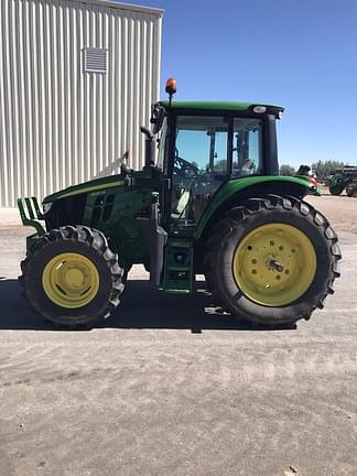 Image of John Deere 6120M equipment image 1