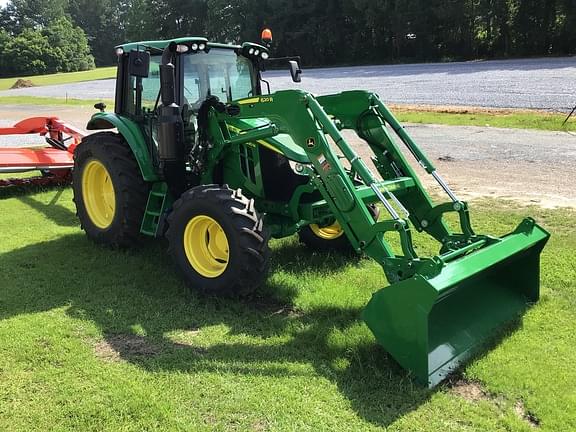 Image of John Deere 6120M equipment image 1