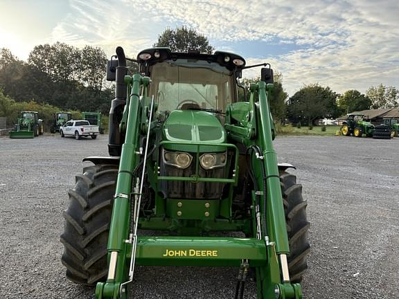 Image of John Deere 6120M equipment image 3