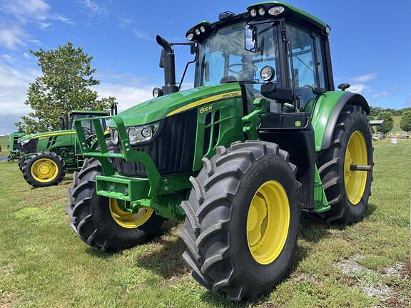 Image of John Deere 6120M equipment image 1