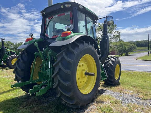 Image of John Deere 6120M equipment image 3