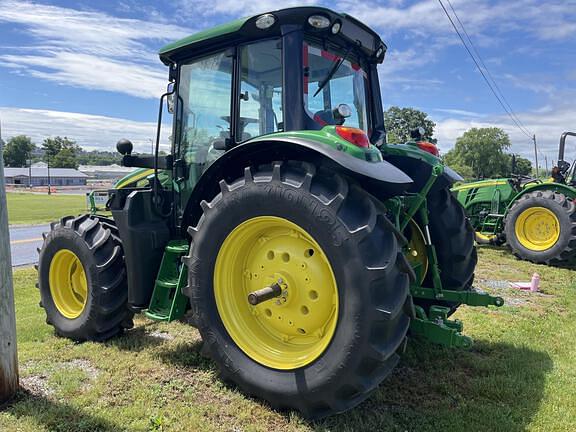 Image of John Deere 6120M equipment image 2